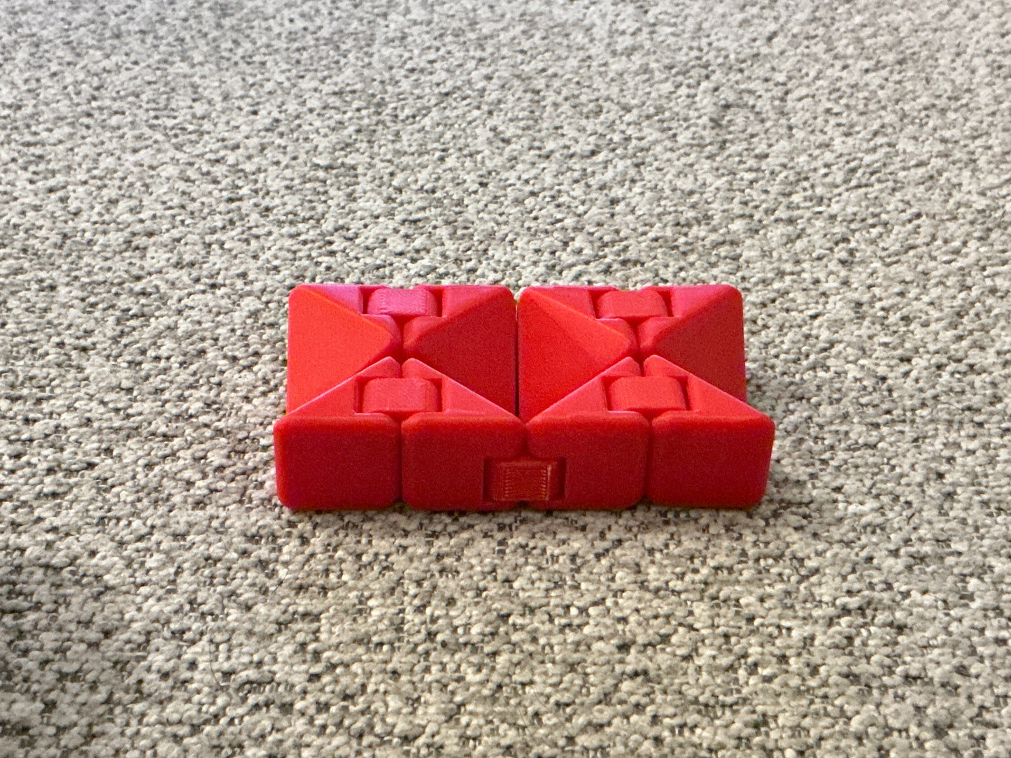 Geometric infinity cube